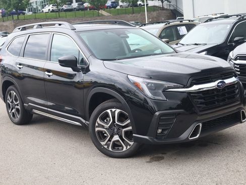 Certified 2026 Subaru Ascent Touring w/ Popular Package #2 AWD/4WD image 2