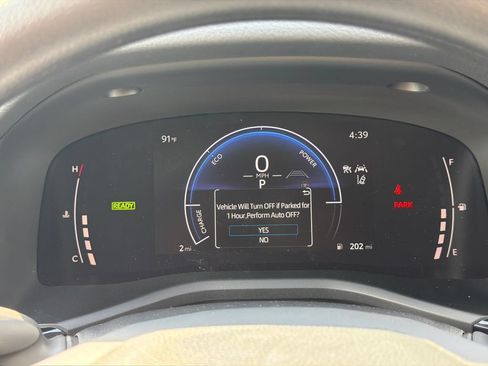 New 2026 Toyota Camry LE FWD image 32