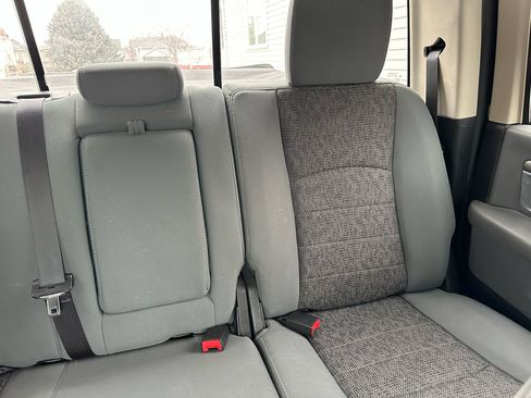 Used 2014 RAM 1500 Big Horn image 26