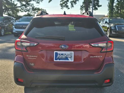 Used 2025 Subaru Outback Premium w/ Popular Package #1A AWD/4WD image 4