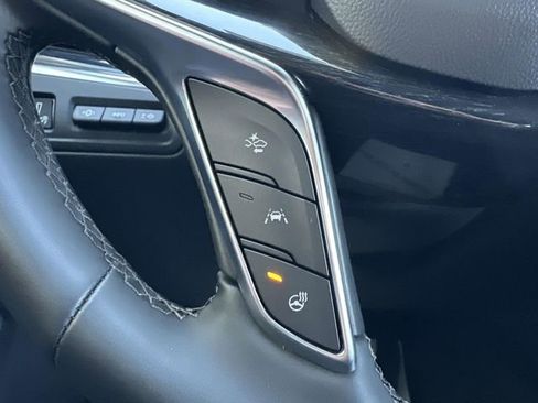 Certified 2025 Cadillac XT5 Premium Luxury w/ Technology Package AWD/4WD image 73