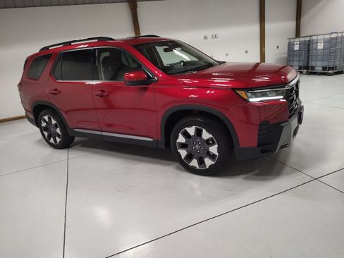 New 2026 Honda Pilot Elite image 2