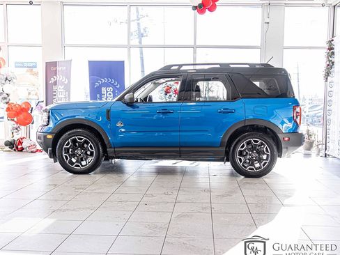 Used 2025 Ford Bronco Sport Outer Banks w/ Outer Banks Tech Package+ image 9