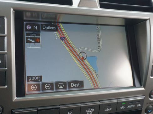 Used 2021 Lexus GX 460 Premium w/ Premium Plus Package image 17