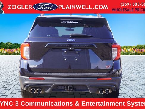 Used 2022 Ford Explorer ST w/ ST Street Pack image 4