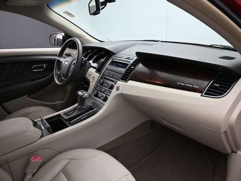 Used 2010 Ford Taurus SEL FWD image 28