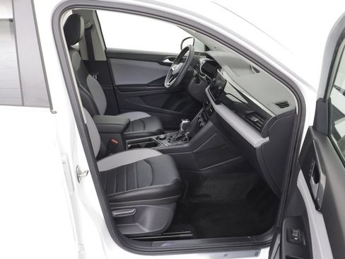 Certified 2023 Volkswagen Taos SEL AWD/4WD image 20