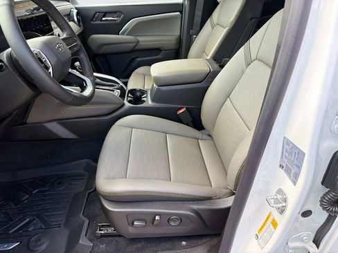 New 2026 Chevrolet Colorado ZR2 w/ Technology Package image 21