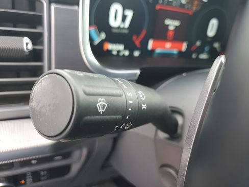 Used 2023 Ford F150 Raptor image 35