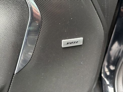 Used 2023 GMC Yukon XL AT4 w/ AT4 Premium Plus Package image 16