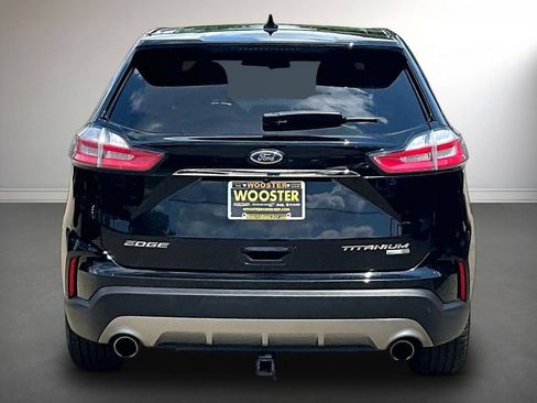 Used 2019 Ford Edge Titanium w/ Cold Weather Package AWD/4WD image 6