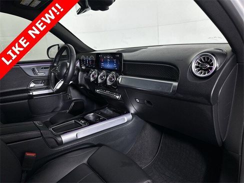 Used 2024 Mercedes-Benz GLB 250 4MATIC image 29