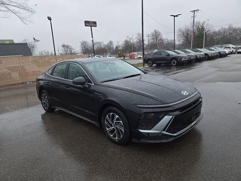 New 2026 Hyundai Sonata Blue image 4