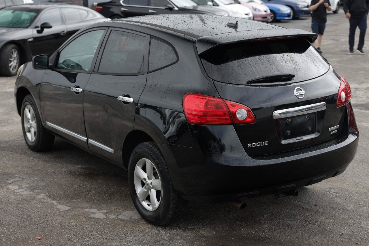 Used 2013 Nissan Rogue S w/ Special Edition Pkg AWD/4WD image 5