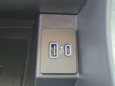Used 2024 Ford Edge SEL w/ Convenience Package AWD/4WD image 31