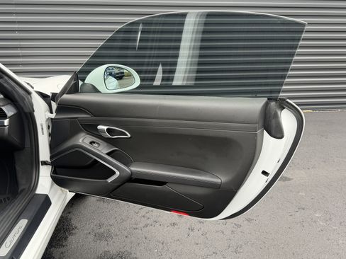 Used 2014 Porsche 911 Carrera RWD image 19