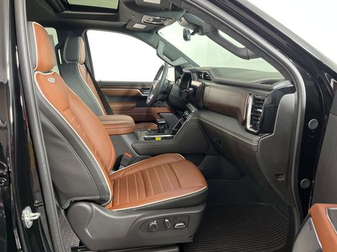Certified 2025 GMC Sierra 1500 Denali Ultimate image 7
