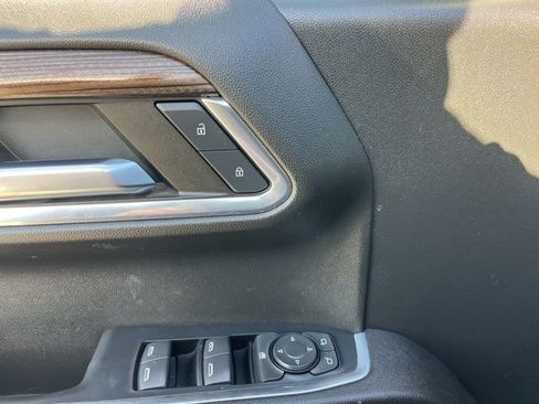 Used 2024 Chevrolet Silverado 1500 LT w/ Z71 Off-Road Package image 14