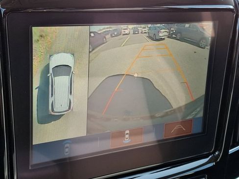 Used 2018 Chevrolet Traverse LT image 20