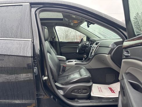 Used 2011 Cadillac SRX Premium image 11