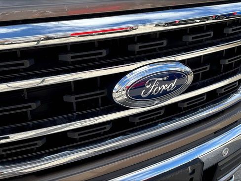 Used 2021 Ford F150 XLT w/ Equipment Group 302A High image 31