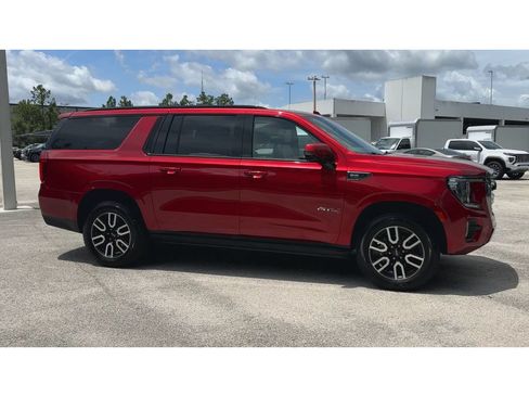 Certified 2021 GMC Yukon XL AT4 w/ AT4 Premium Package AWD/4WD image 2