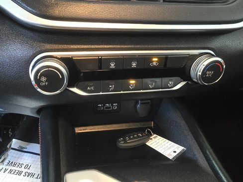 Used 2022 Nissan Altima 2.5 SR image 21