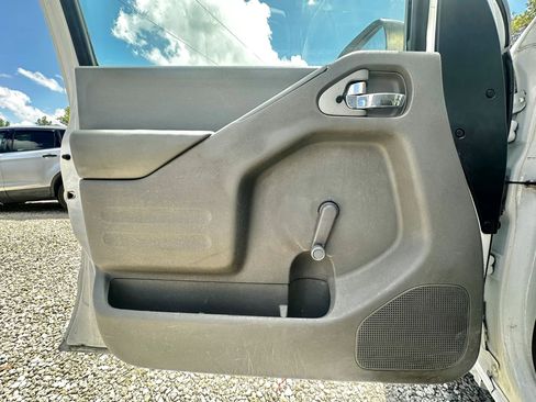 Used 2016 Nissan Frontier S RWD image 19