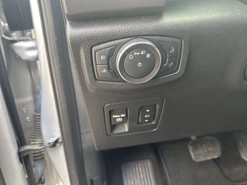 Used 2019 Ford F150 XLT w/ Equipment Group 302A Luxury image 19