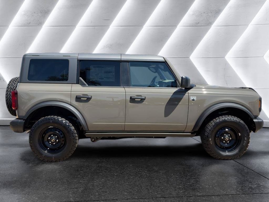 New 2026 Ford Bronco Big Bend w/ Black Diamond Package AWD/4WD image 8