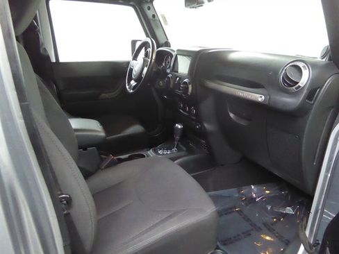 Used 2014 Jeep Wrangler Unlimited Sport w/ Quick Order Package 24S image 22