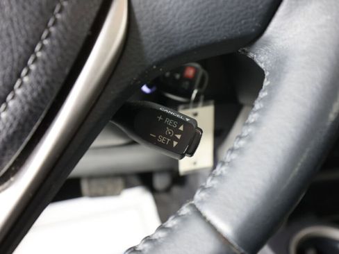 Used 2016 Toyota RAV4 XLE image 35