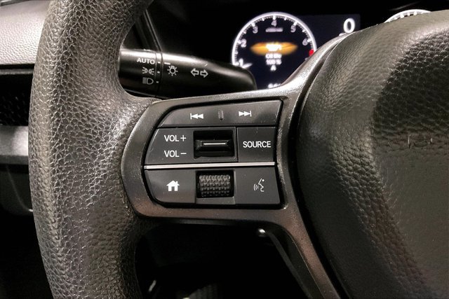 Used 2025 Honda CR-V LX image 18