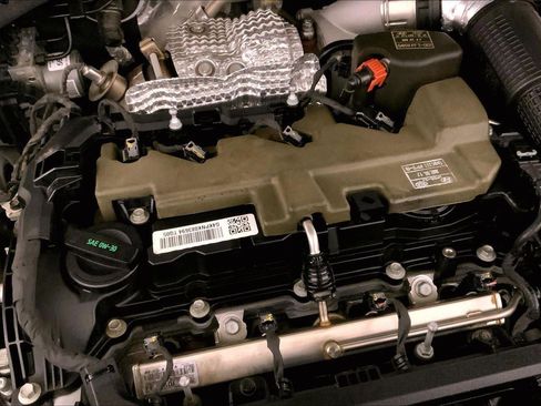 Certified 2023 Kia Sorento SX image 32