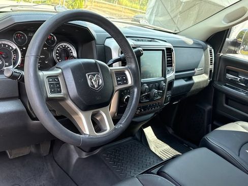 Used 2017 RAM 2500 Laramie w/ Convenience Group AWD/4WD image 15