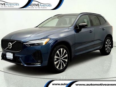 Used 2025 Volvo XC60 B5 Core w/ Climate Package