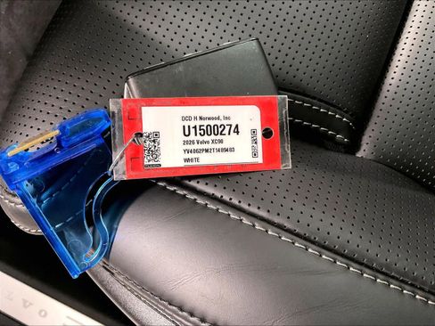 Used 2026 Volvo XC90 B6 Ultra w/ Protection Package Premier image 32