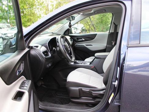 Used 2018 Chevrolet Equinox LS w/ LPO, Protection Package AWD/4WD image 10