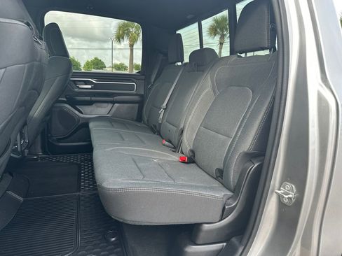 Used 2022 RAM 1500 Big Horn AWD/4WD image 14