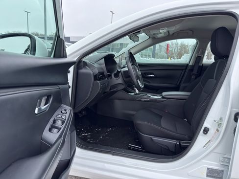 Certified 2024 Nissan Sentra SV w/ All-Weather Package image 11