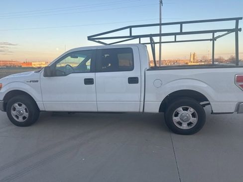 Used 2013 Ford F150 XLT w/ Mid Equipment Group image 8