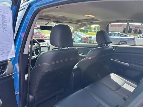 Used 2016 Subaru Crosstrek 2.0i Limited AWD/4WD image 9