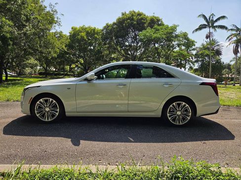 Used 2026 Cadillac CT4 Premium Luxury RWD image 4