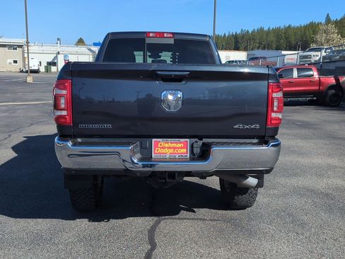 Used 2022 RAM 2500 Big Horn w/ Level C Equiment Group AWD/4WD image 5