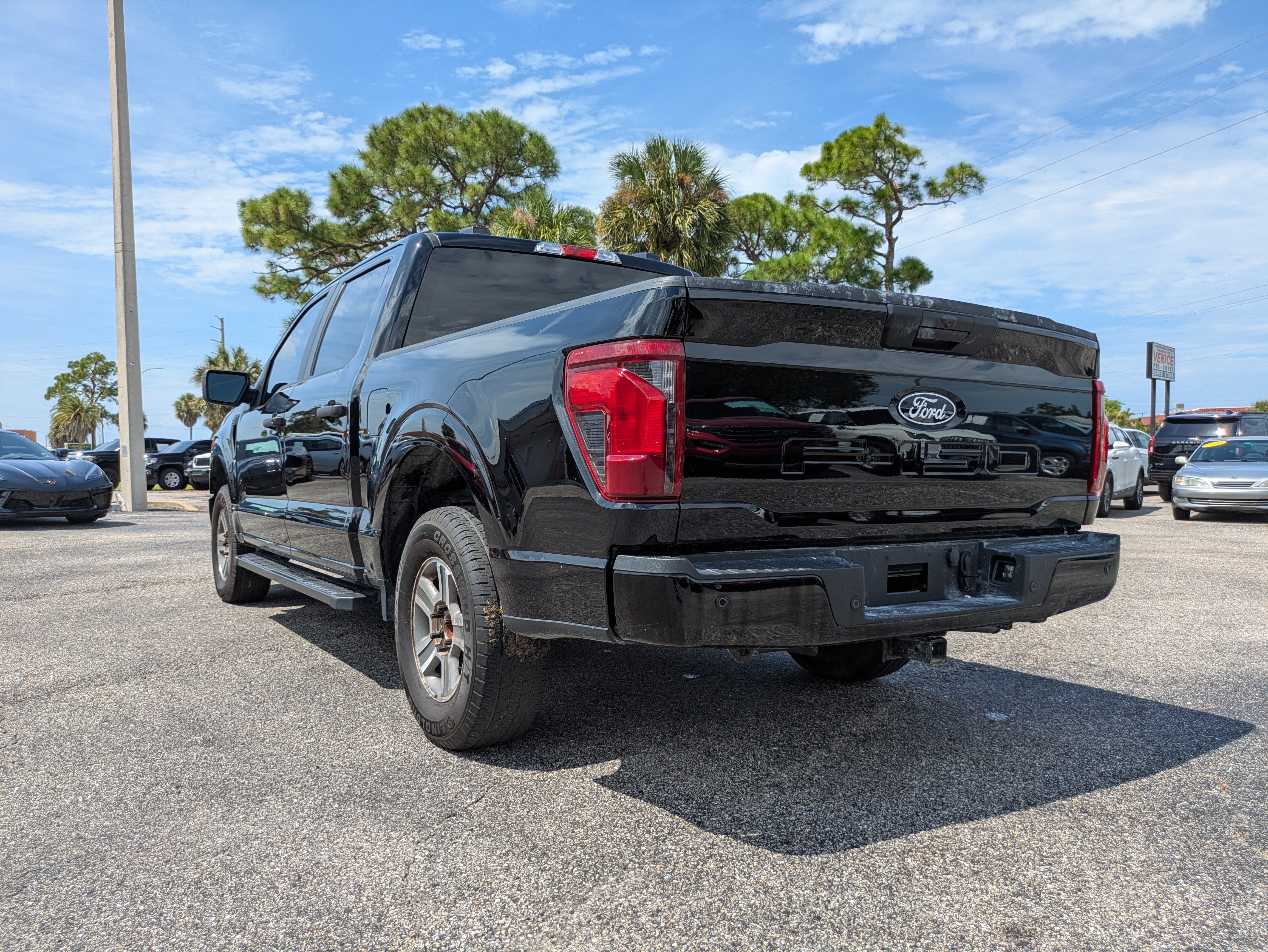 Used 2025 Ford F150 STX w/ STX Black Appearance Package RWD image 6