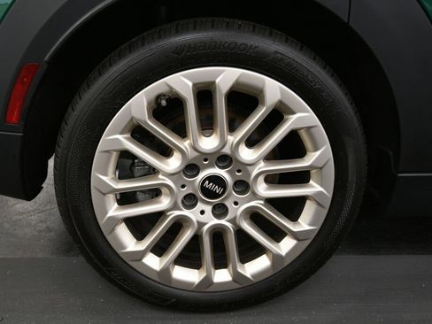 Used 2025 MINI Cooper S FWD image 31