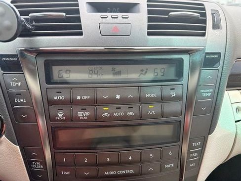 Used 2008 Lexus LS 460 RWD image 18
