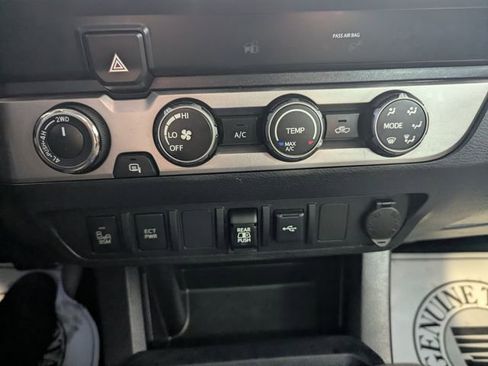 Used 2020 Toyota Tacoma SR5 w/ Technology Package image 23