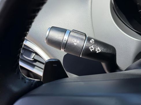 Used 2019 Jaguar F-PACE Premium AWD/4WD image 36