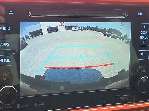 Used 2016 Toyota Tacoma TRD Off-Road w/ Towing Package AWD/4WD image 18
